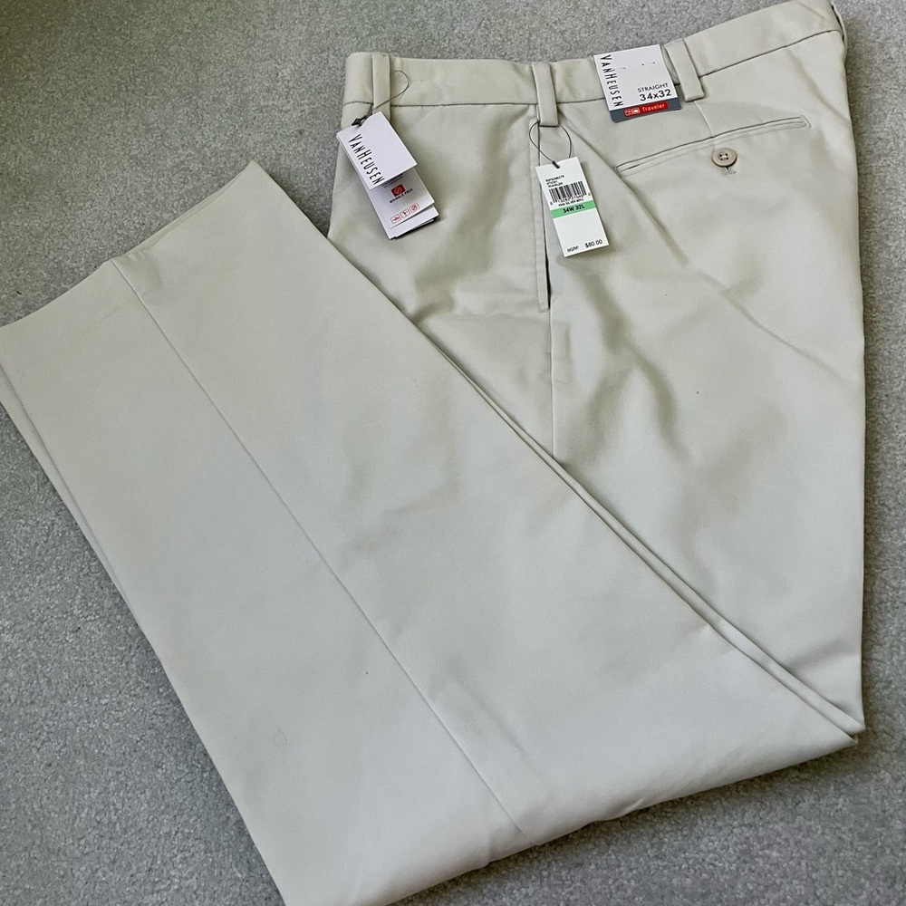 NWT Van Heusen Traveler Straight Leg Trousers, Size 34x32